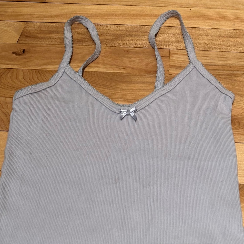 Rib Lace Aritzia V-neck Cami